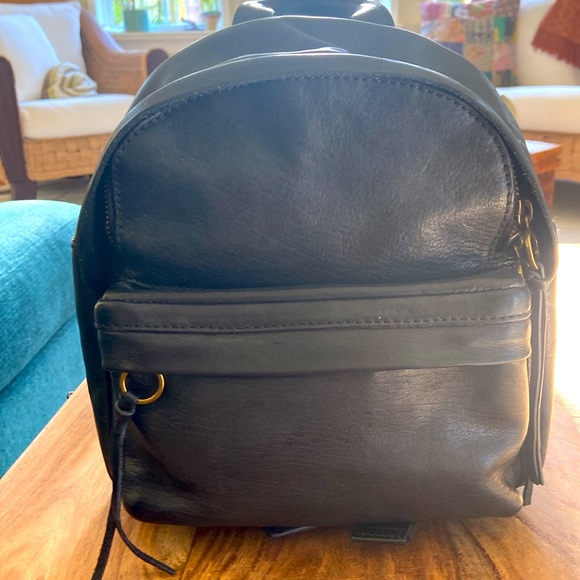 NWT Madewell Small Lorimer Backpack Black Leather - Picture 3 of 12